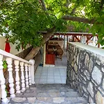 아파트호텔 Tayfun 4*
