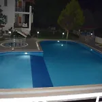 Tayfun 아파트호텔 4*