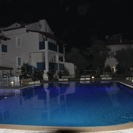 Tayfun 아파트호텔 4*