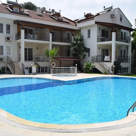 Tayfun 아파트호텔