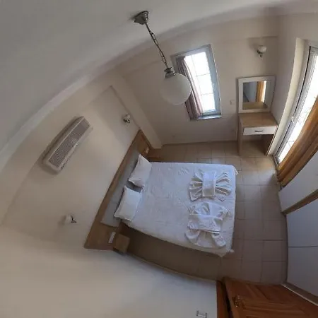 Tayfun Ολουντενίζ