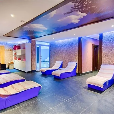 Tayfun Aparthotel 4*