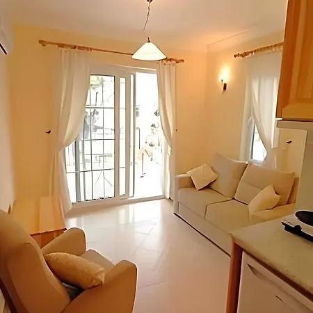Aparthotel Tayfun 4*