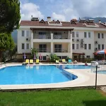 Tayfun Apart Otel Ölüdeniz
